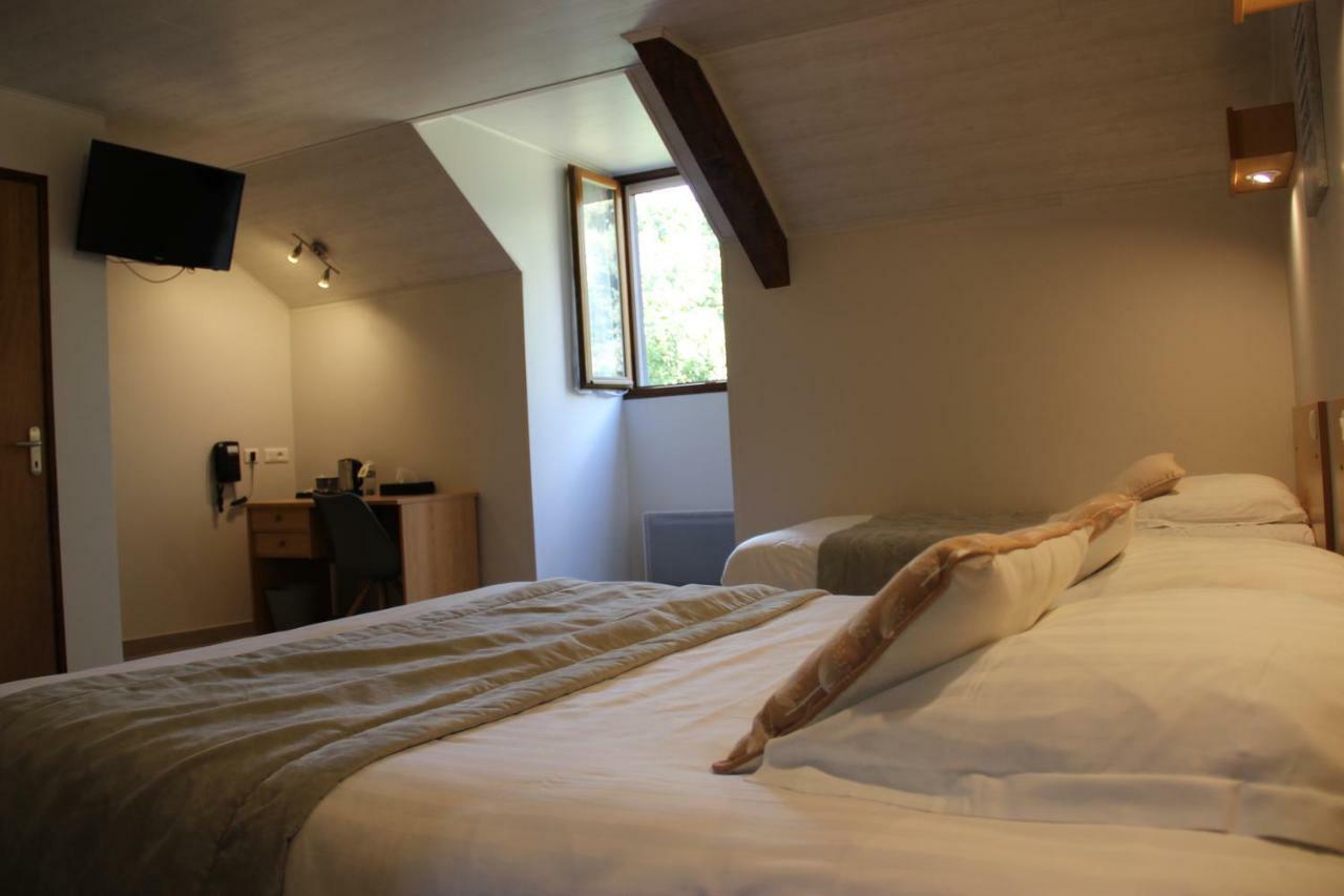 Hotel Restaurant Logis La Meridienne Anglards de Saint Flour Eksteriør bilde