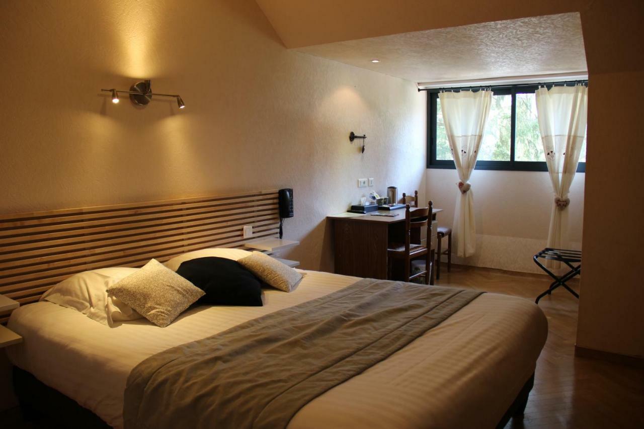 Hotel Restaurant Logis La Meridienne Anglards de Saint Flour Eksteriør bilde